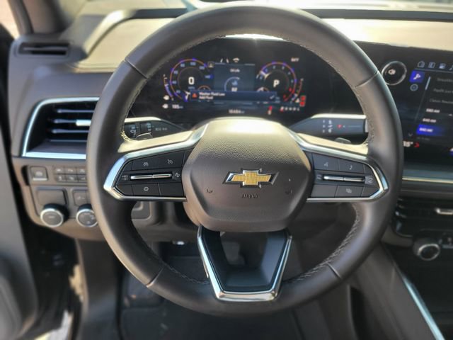 Used 2025 Chevrolet Suburban LS image 22