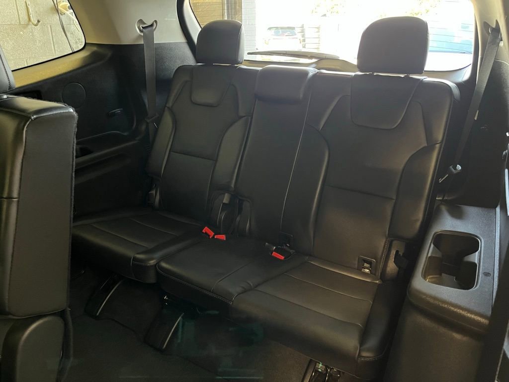 Used 2020 Kia Telluride LX image 27