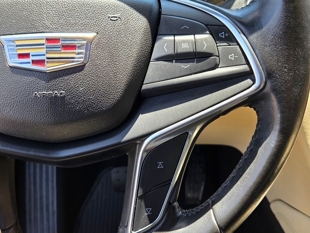 Used 2019 Cadillac XT5 Luxury FWD image 26