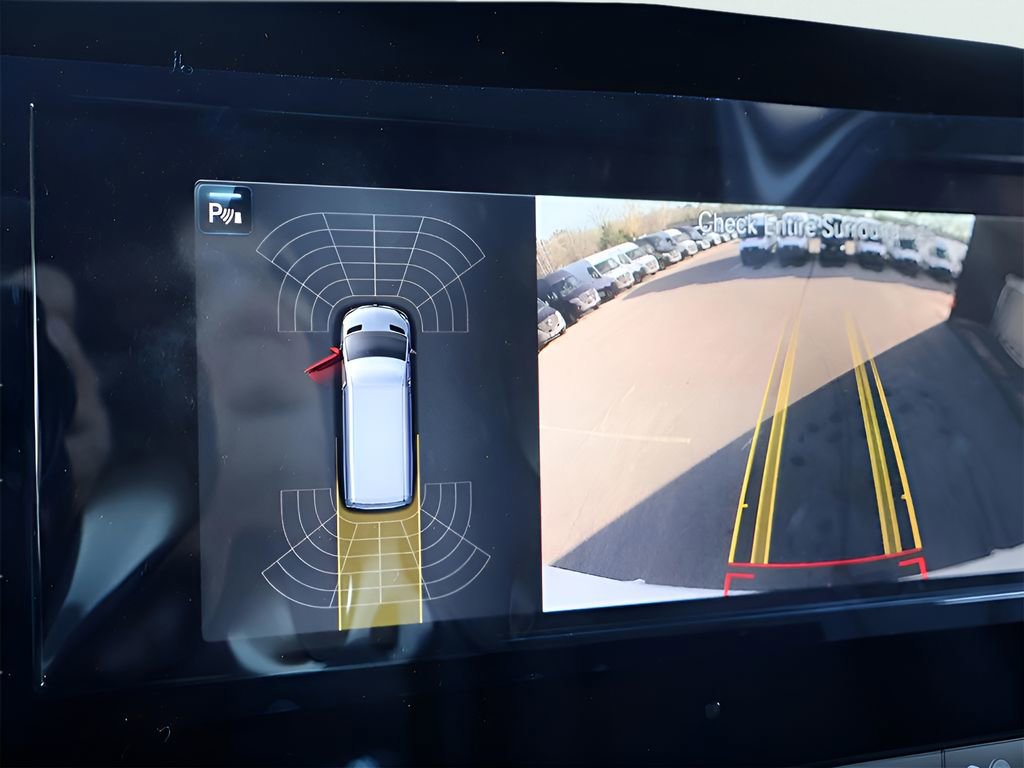 Used 2024 Mercedes-Benz Sprinter 3500 image 24