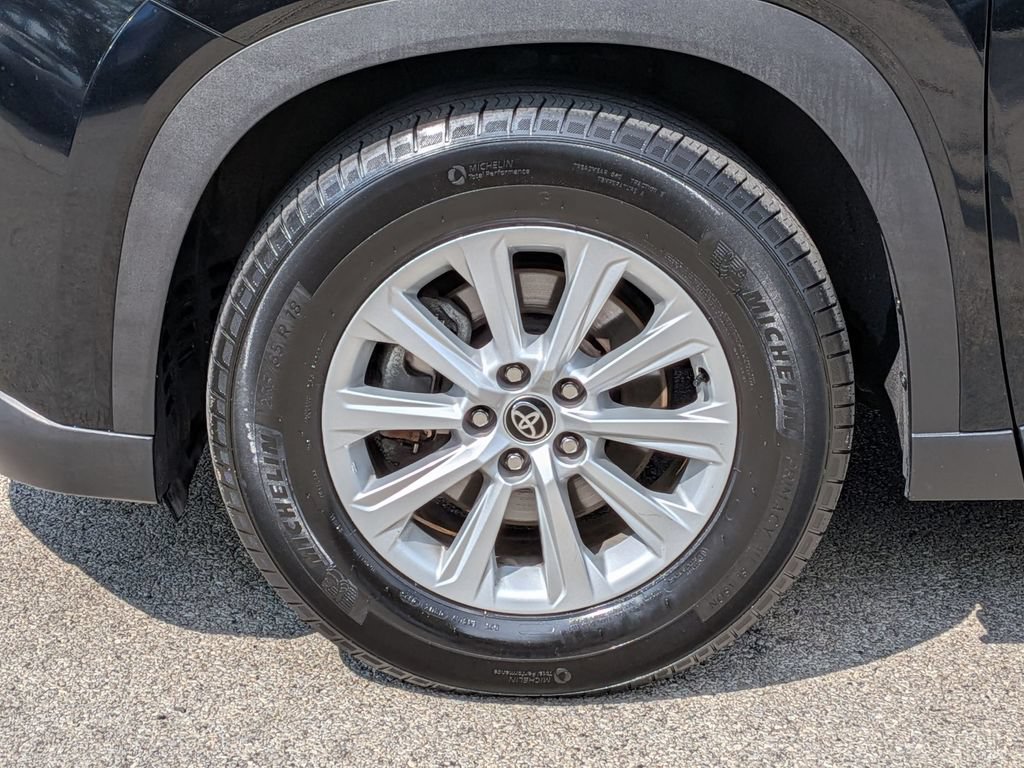 Used 2025 Toyota Grand Highlander AWD Hybrid image 14