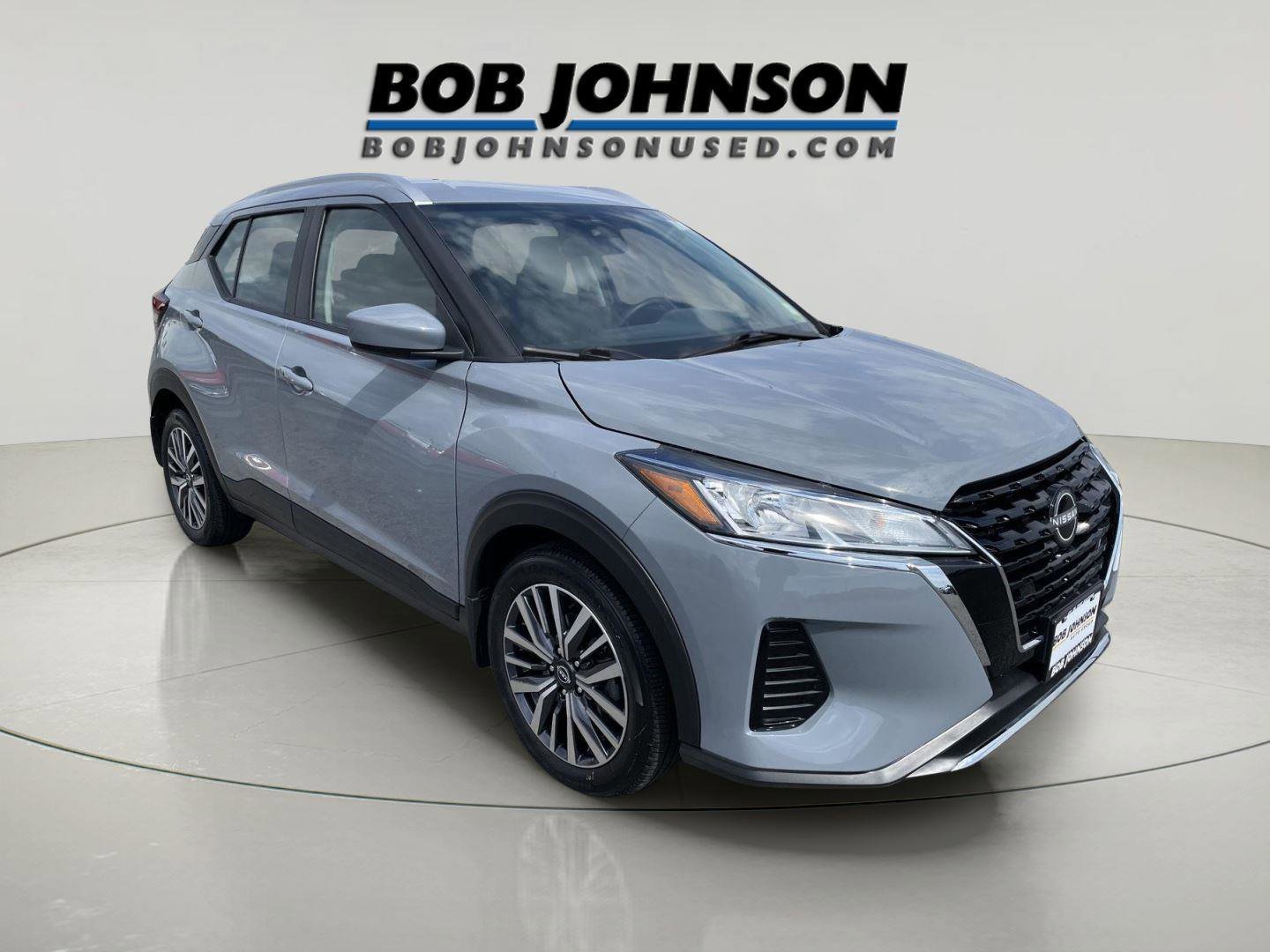 Used 2024 Nissan Kicks SV image 1