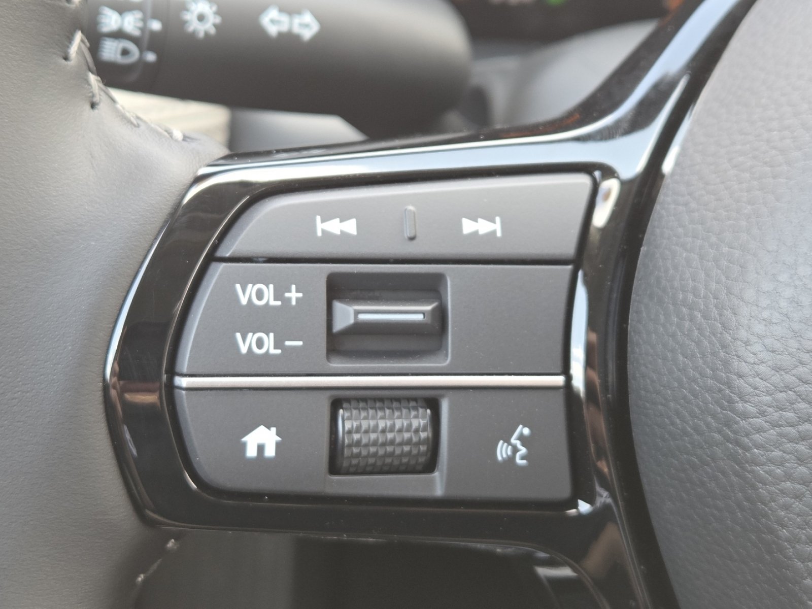 New 2027 Honda HR-V EX-L image 33