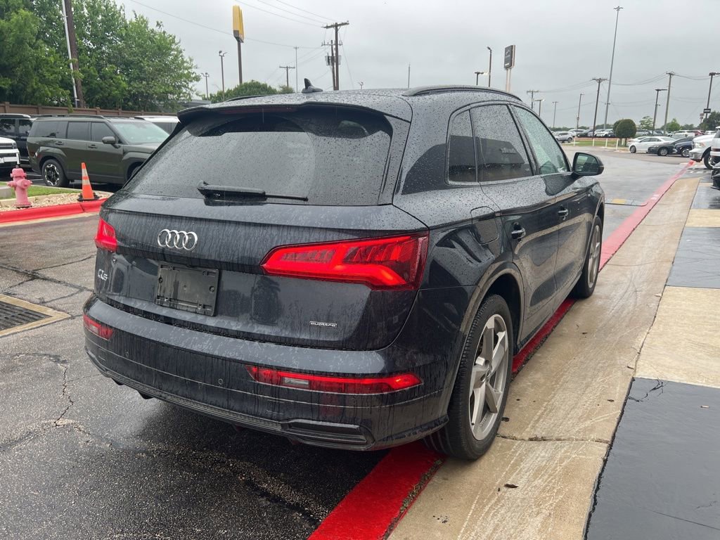 Used 2020 Audi Q5 2.0T Titanium Premium Plus AWD/4WD image 4