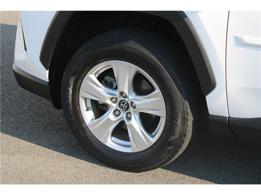 Used 2020 Toyota RAV4 LE w/ All Weather Liner Package image 6