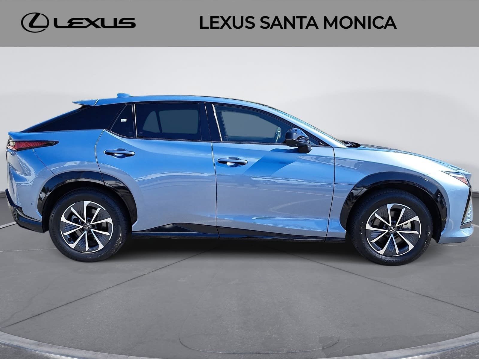 Used 2023 Lexus RZ 450e Premium w/ Technology Package AWD/4WD image 4
