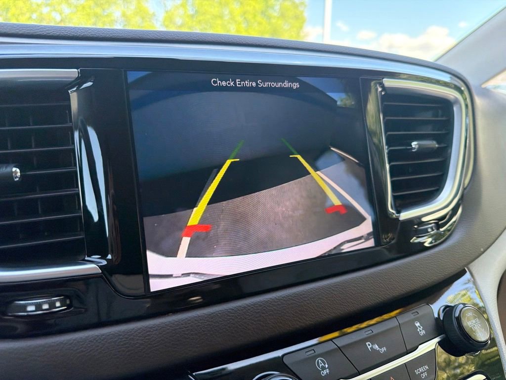 Used 2018 Chrysler Pacifica Touring-L Plus FWD image 28