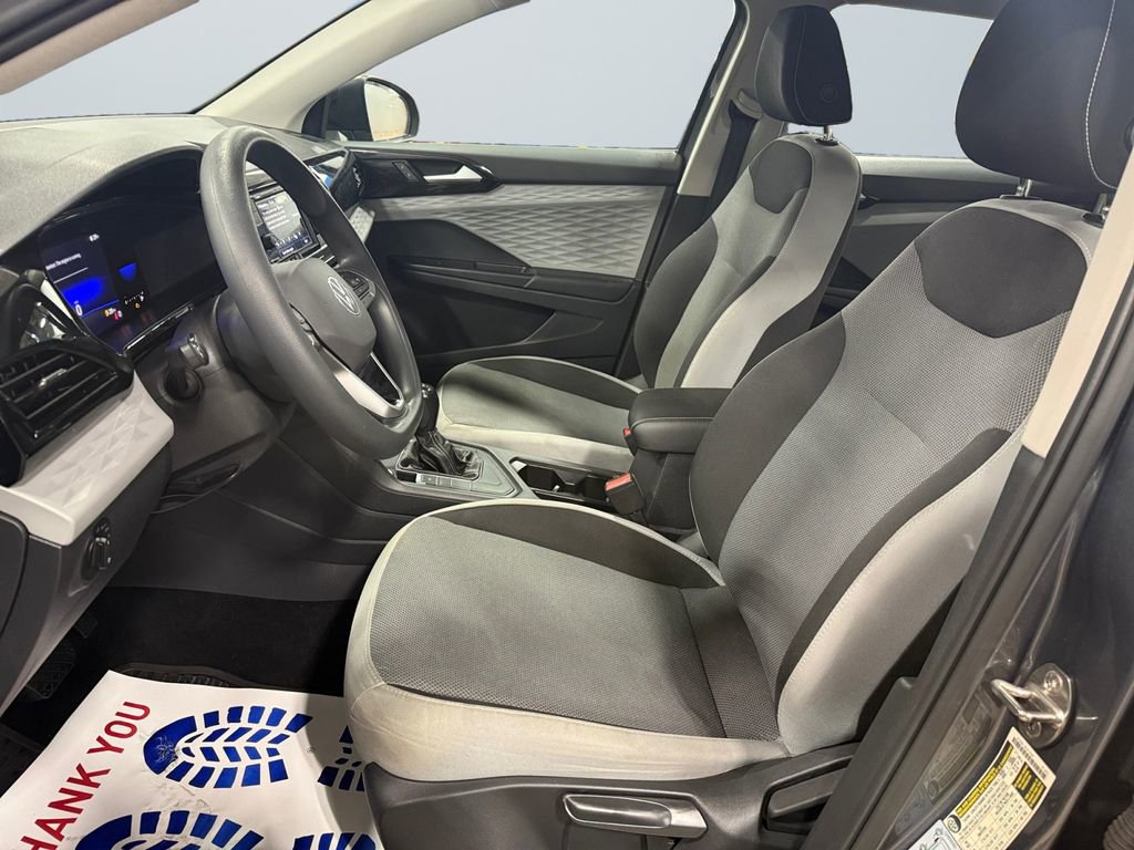 Used 2022 Volkswagen Taos S image 9