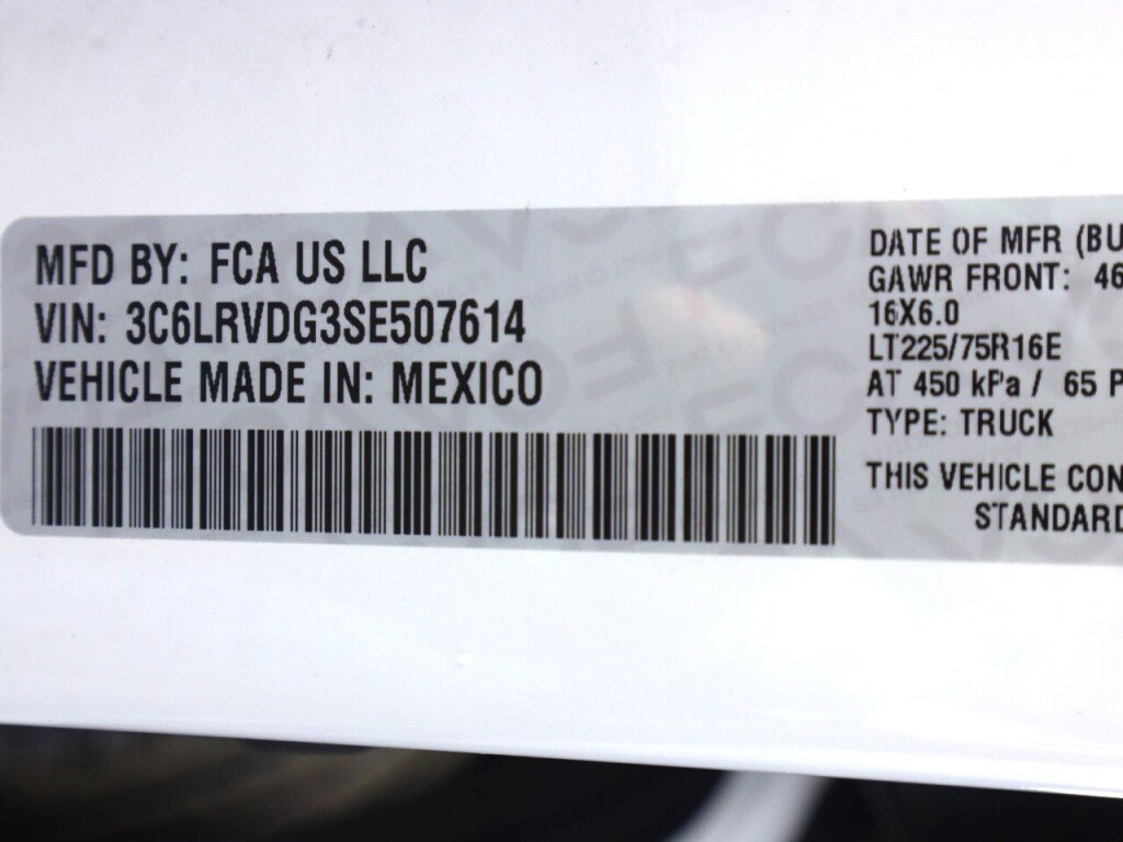 Used 2025 RAM ProMaster 2500 w/ Convenience Group FWD image 38