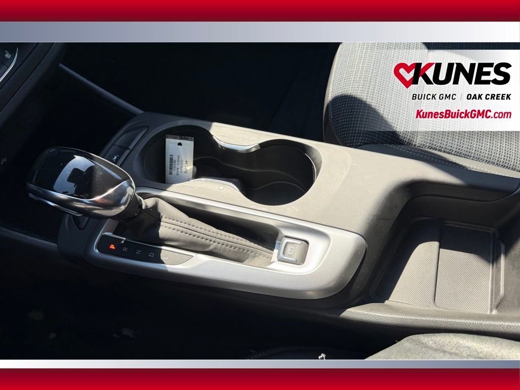 Used 2025 Buick Envista Preferred w/ Convenience I Package image 18