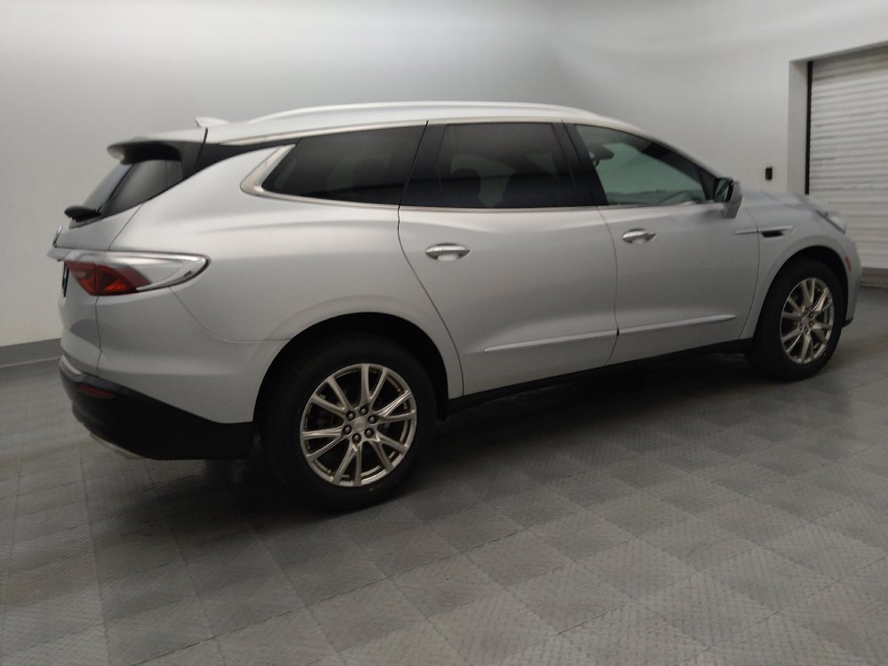 Used 2022 Buick Enclave Premium FWD image 10