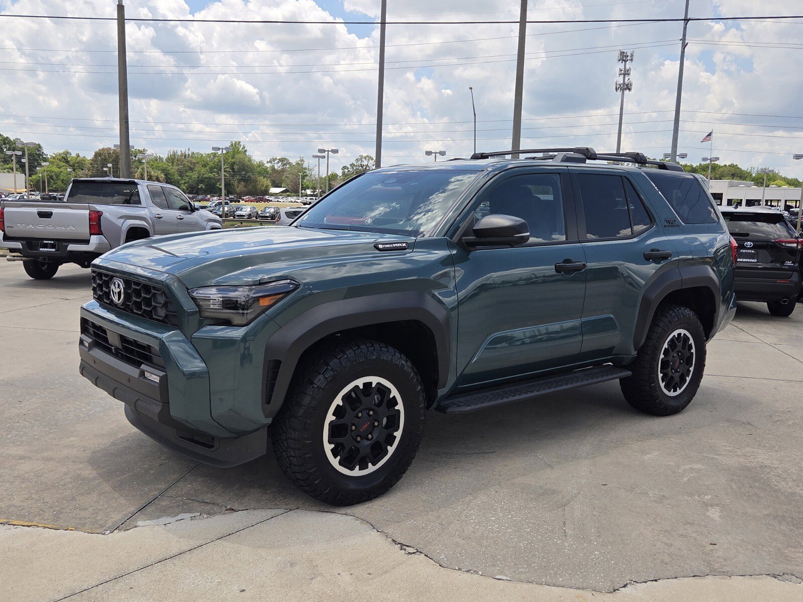 Certified 2025 Toyota 4Runner TRD Off-Road Premium AWD/4WD image 3