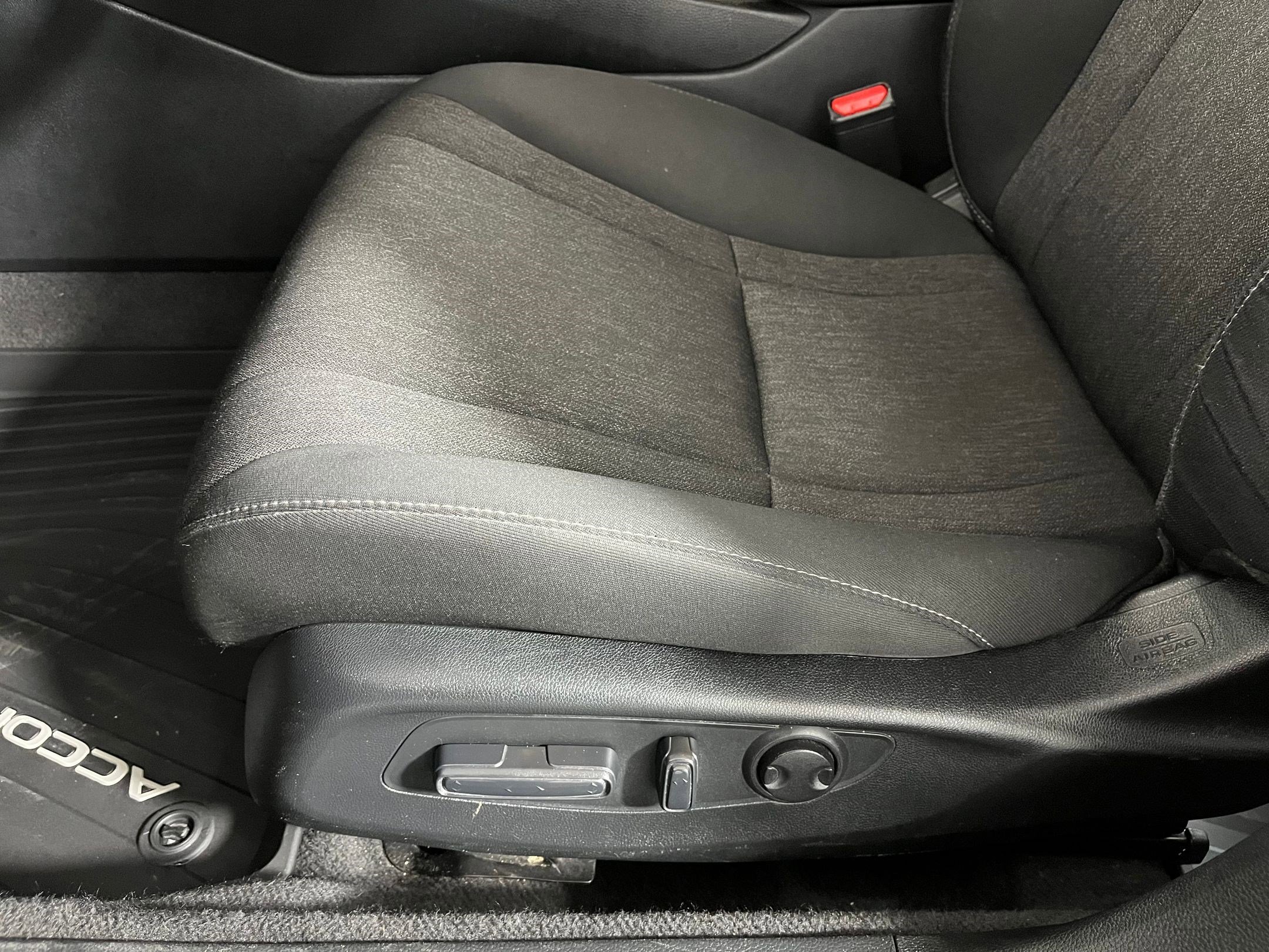 Used 2024 Honda Accord EX image 11