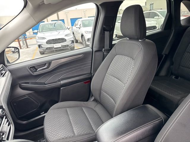 Used 2025 Ford Escape Active image 14