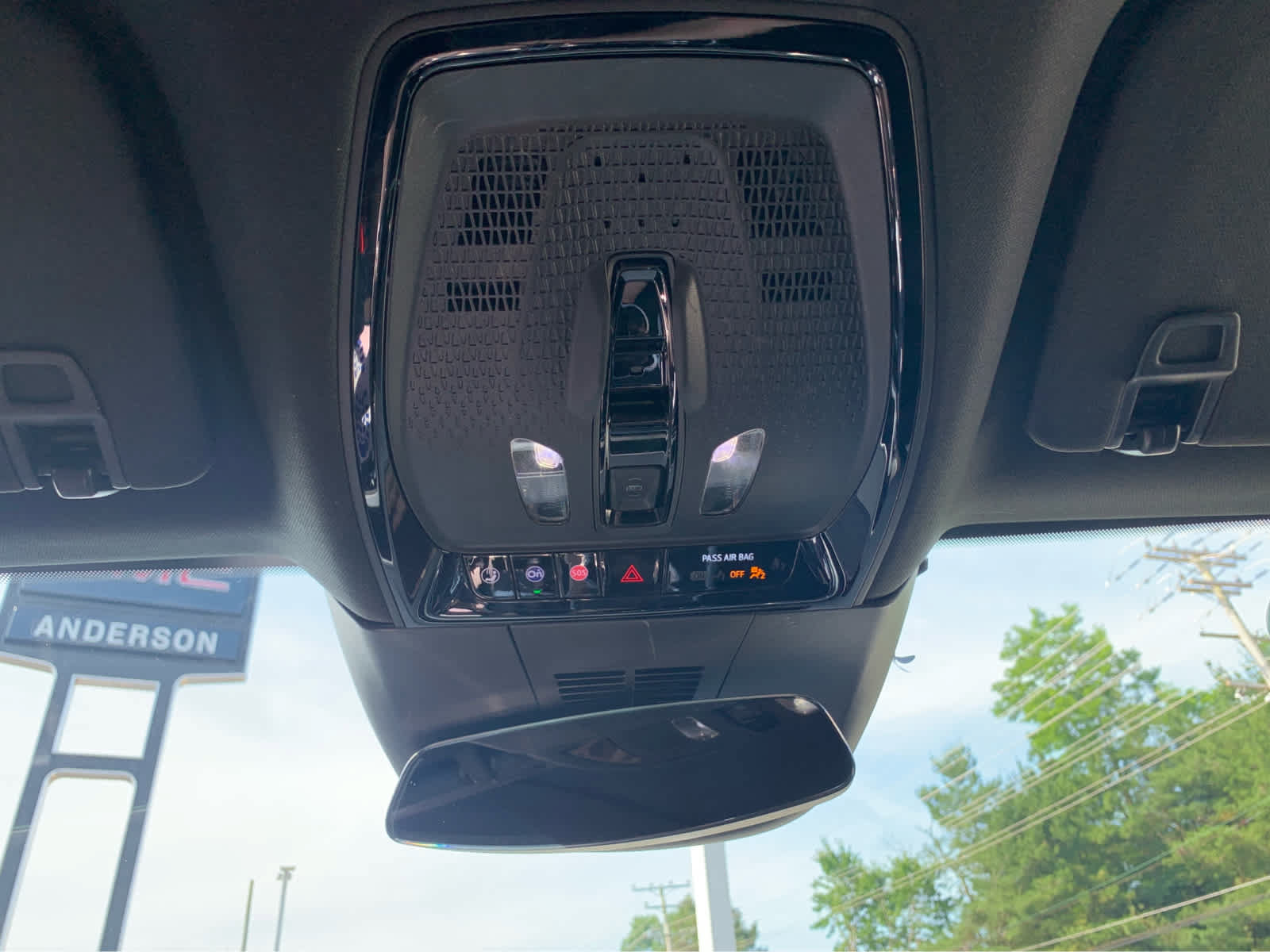Used 2024 Cadillac Lyriq Luxury w/ LPO, Floor Liner Package AWD/4WD image 22