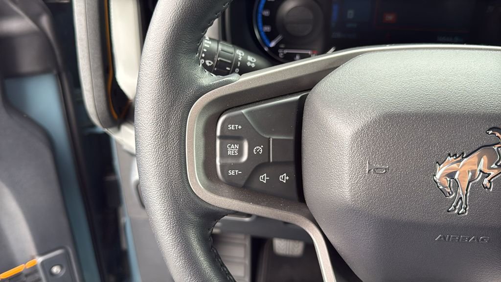 Used 2022 Ford Bronco Badlands image 22