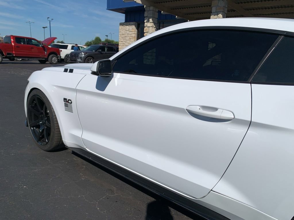 Used 2015 Ford Mustang GT Premium w/ GT Performance Package RWD image 10