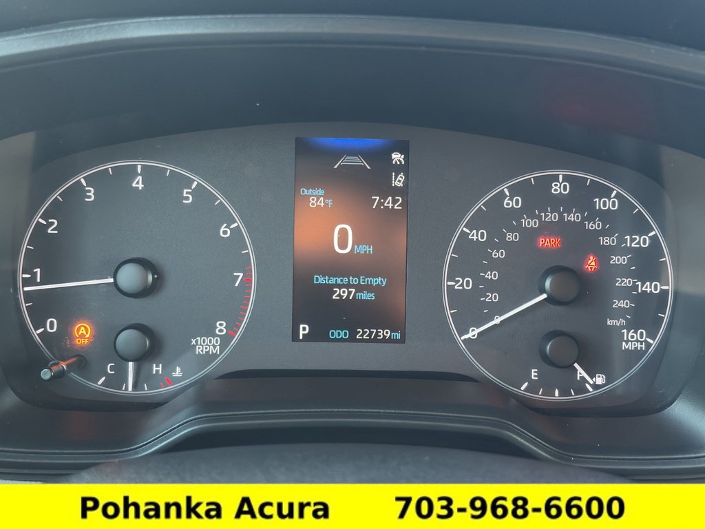 Used 2023 Toyota Corolla Cross LE AWD/4WD image 9