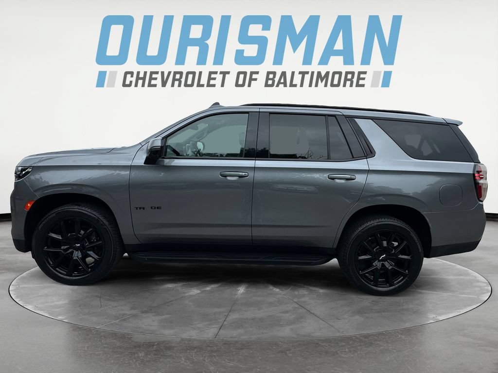 Used 2022 Chevrolet Tahoe RST w/ Luxury Package RWD image 3