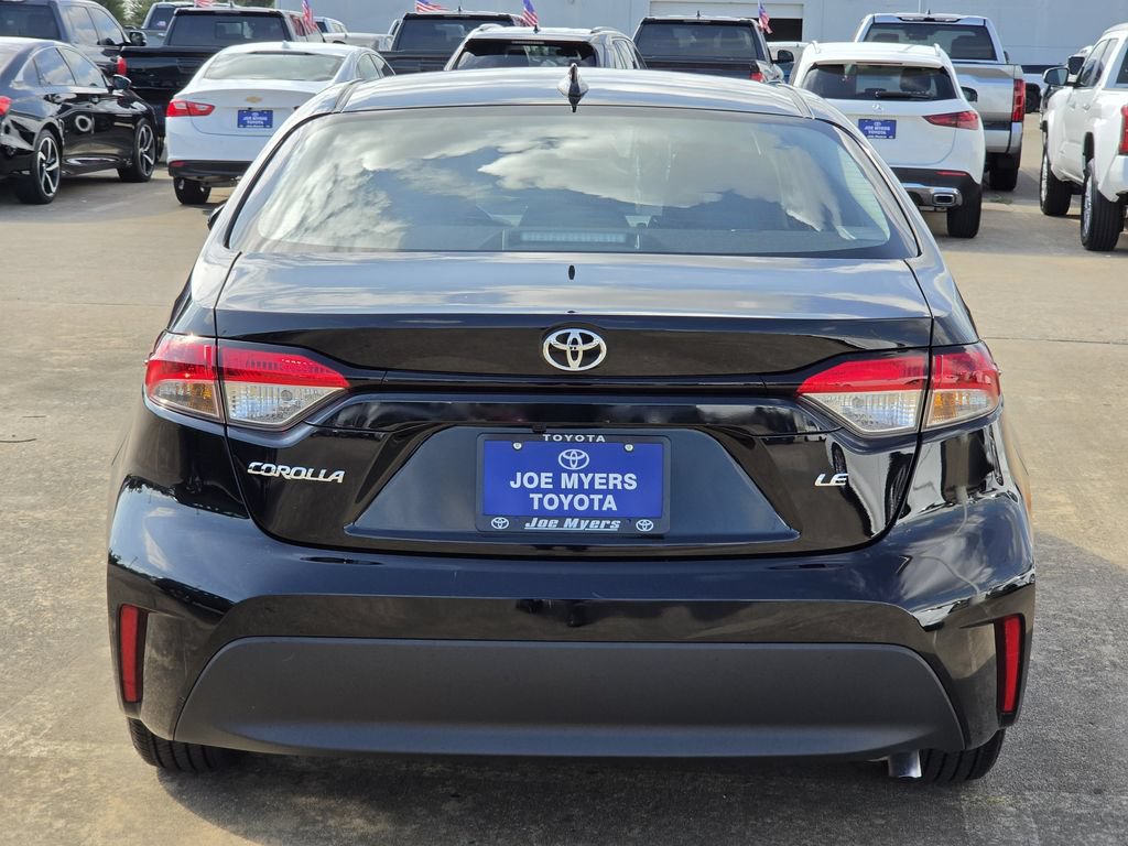 Used 2026 Toyota Corolla LE FWD image 8