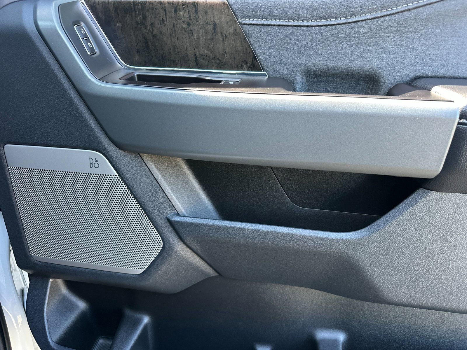 Used 2024 Ford F250 Lariat w/ Lariat Ultimate Package image 20