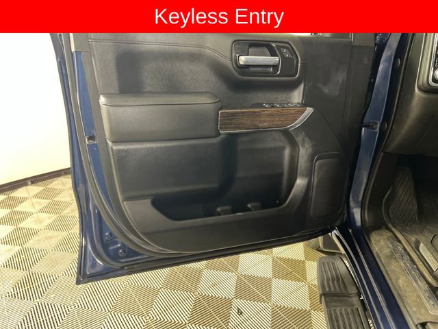 Used 2021 GMC Sierra 1500 Elevation w/ LPO, Elevation Black Package image 11