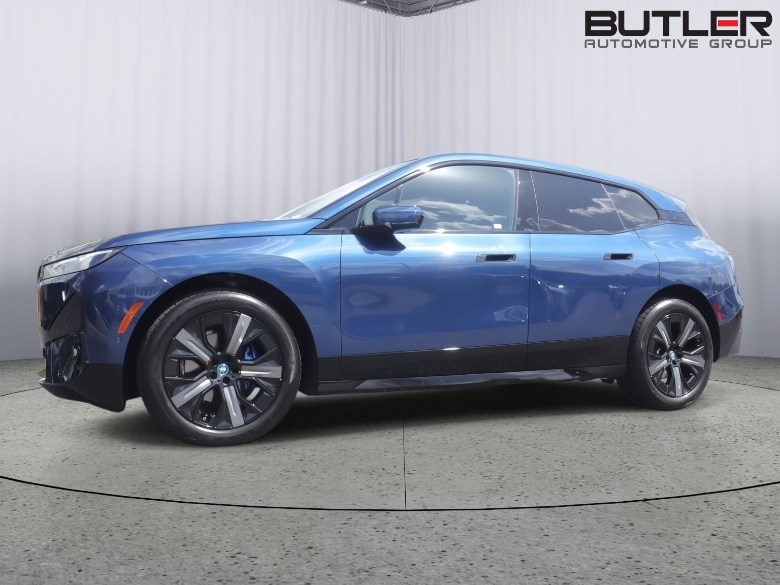 Certified 2024 BMW iX xDrive50 w/ Sport Package image 43