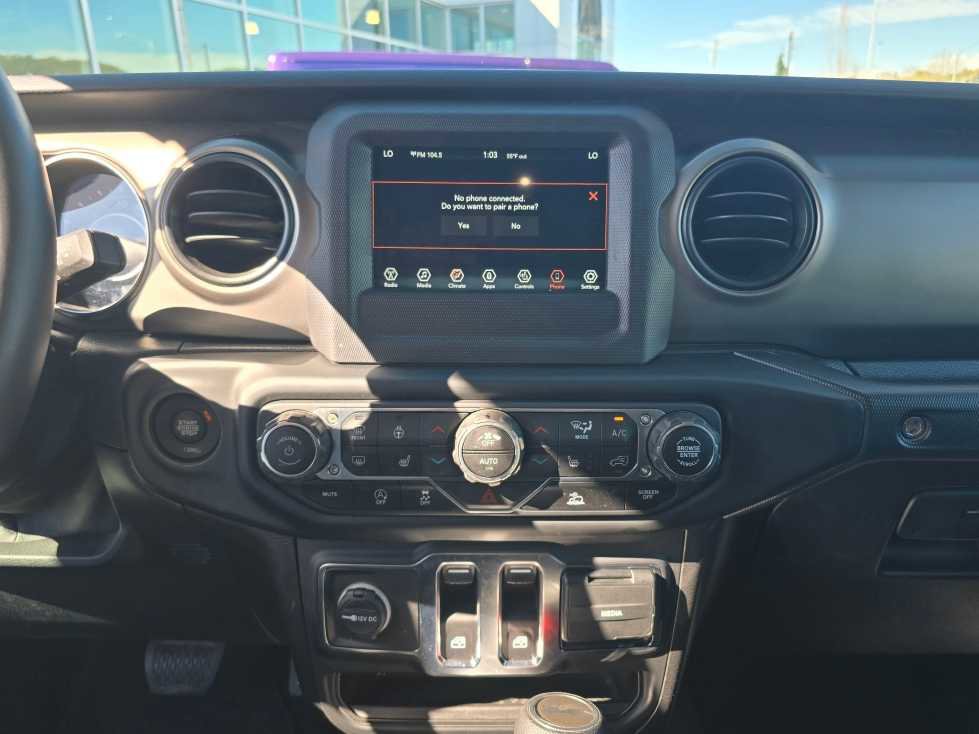 Used 2021 Jeep Wrangler Sport S image 12