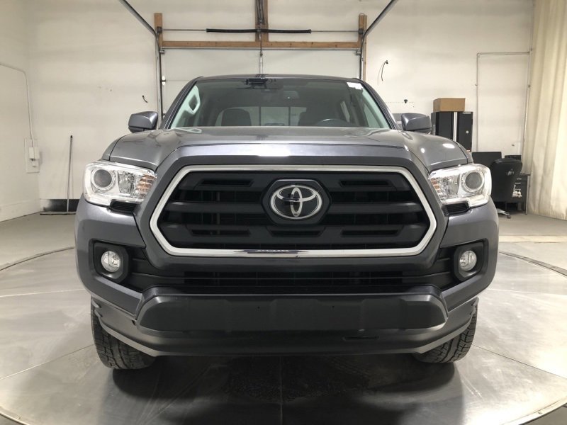 Used 2019 Toyota Tacoma SR5 image 2