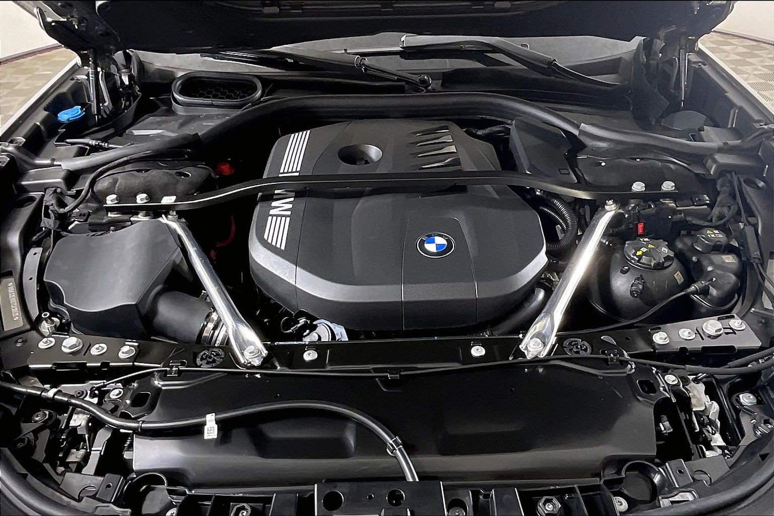 Certified 2026 BMW 740i xDrive AWD/4WD image 14