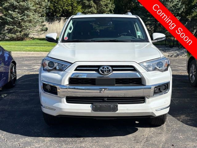 Used 2024 Toyota 4Runner Limited AWD/4WD image 2