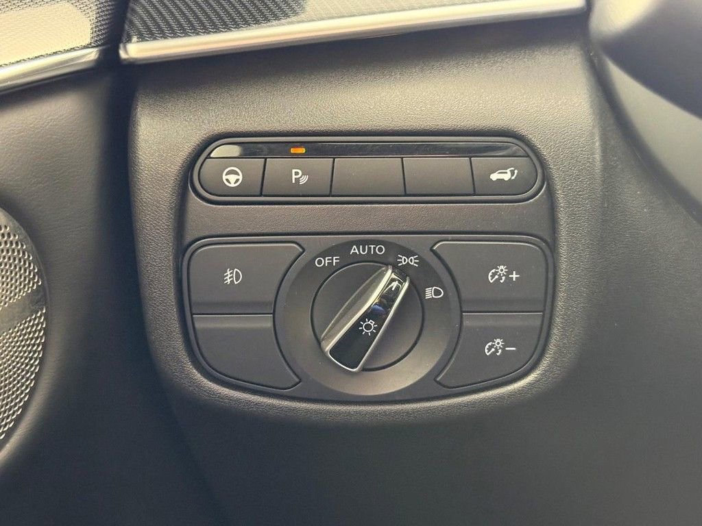 Used 2023 INFINITI QX50 Sport image 25