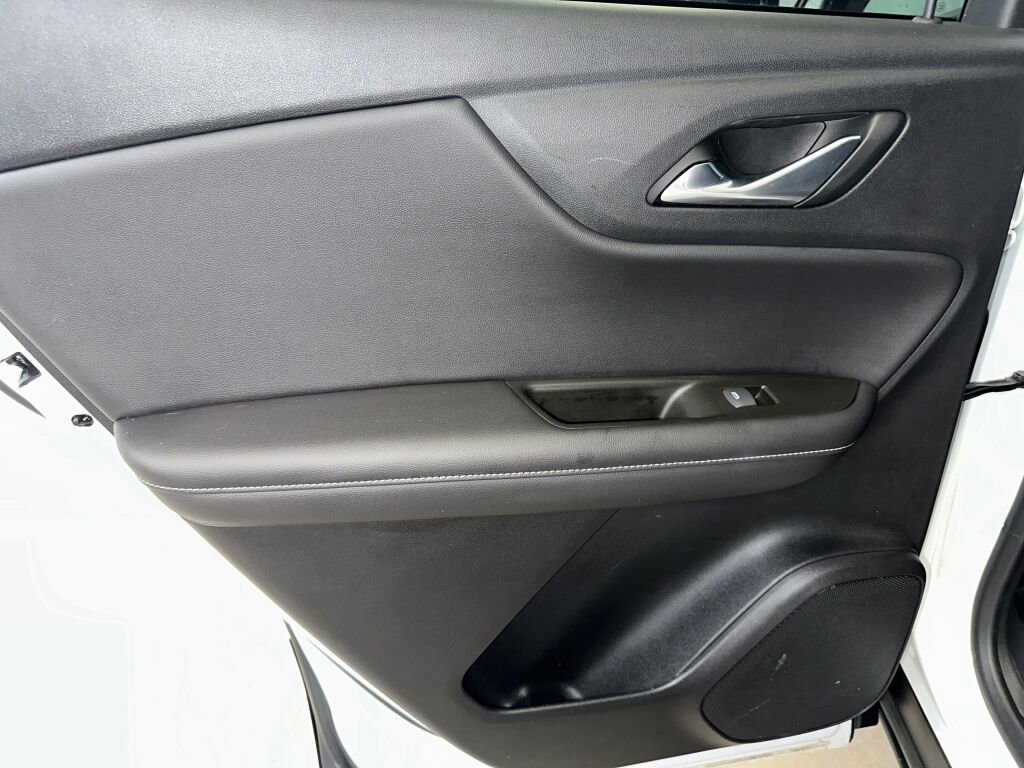 Used 2023 Chevrolet Blazer LT w/ Driver Confidence Package image 17