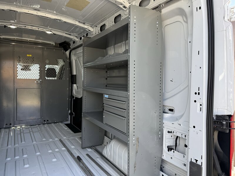 Used 2024 Ford Transit 250 148 Medium Roof RWD image 38