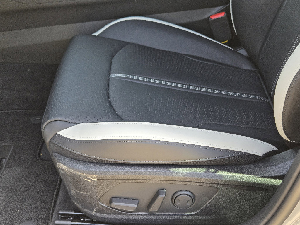 New 2026 Kia K5 GT-Line image 17