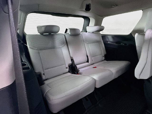 New 2027 Ford Expedition Platinum w/ Platinum Ultimate Package AWD/4WD image 37