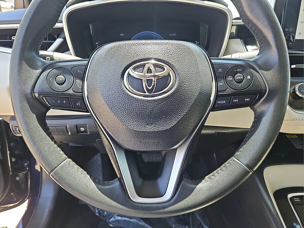 Used 2024 Toyota Corolla XLE FWD image 24