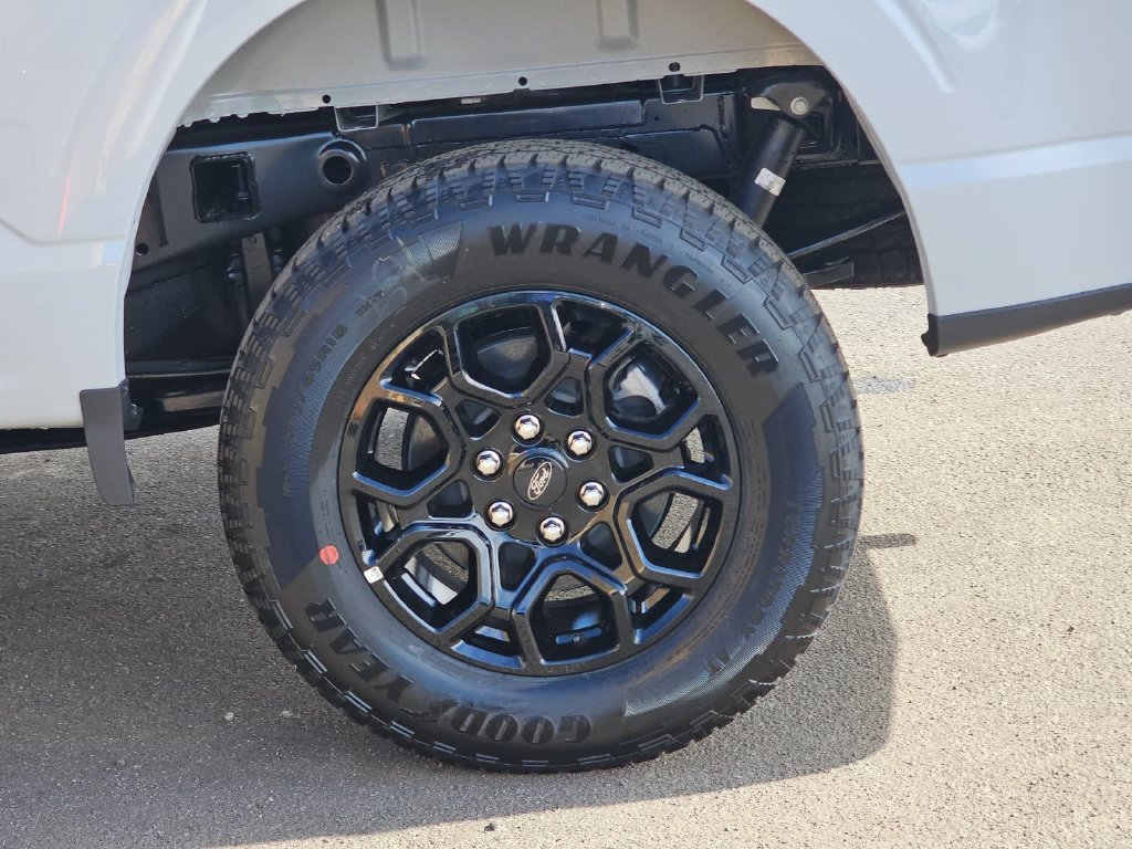 New 2026 Ford F150 XLT w/ FX4 Off-Road Package AWD/4WD image 36