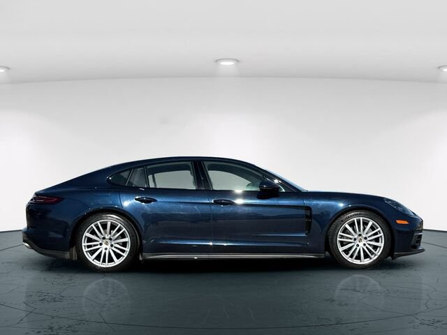 Used 2018 Porsche Panamera 4S AWD/4WD image 8