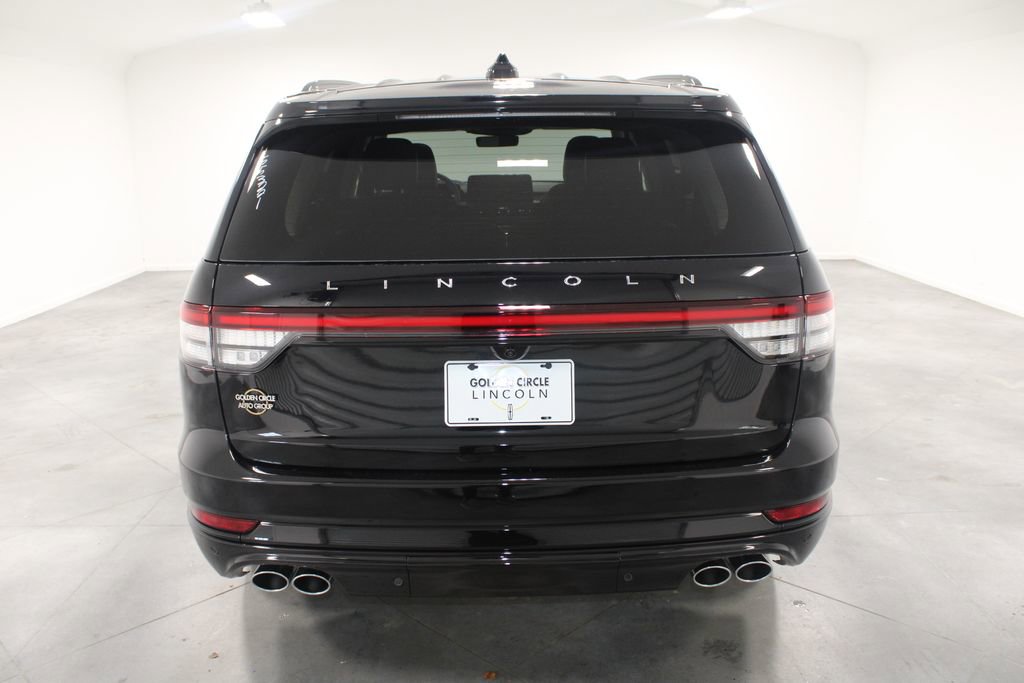 New 2025 Lincoln Aviator 2WD w/ Jet Appearance Package image 7
