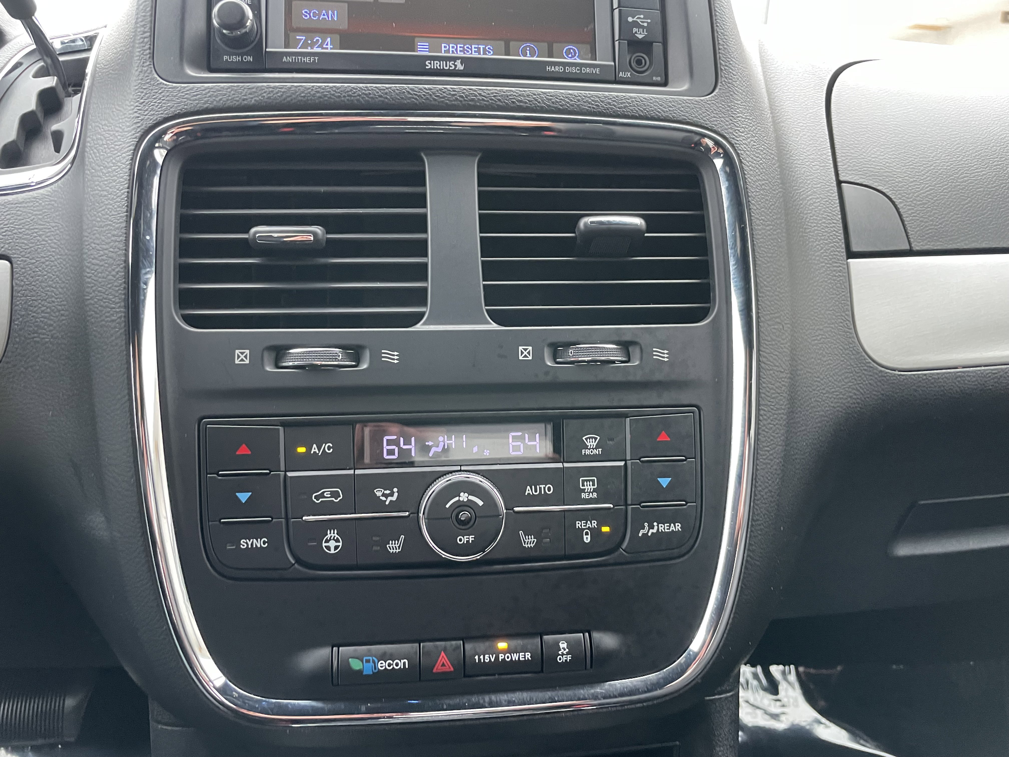 Used 2019 Dodge Grand Caravan GT image 20
