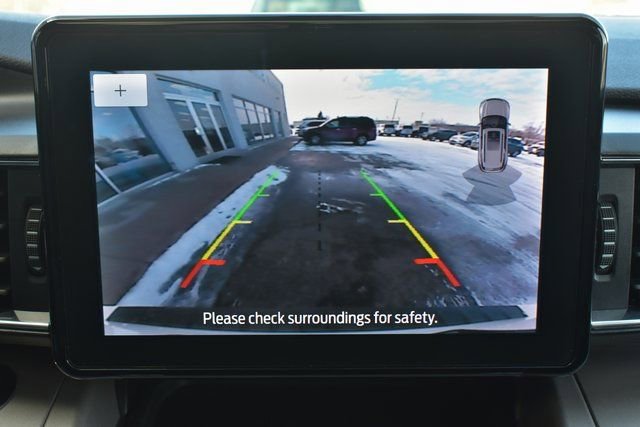 Used 2023 Ford Explorer XLT w/ Equipment Group 202A image 26