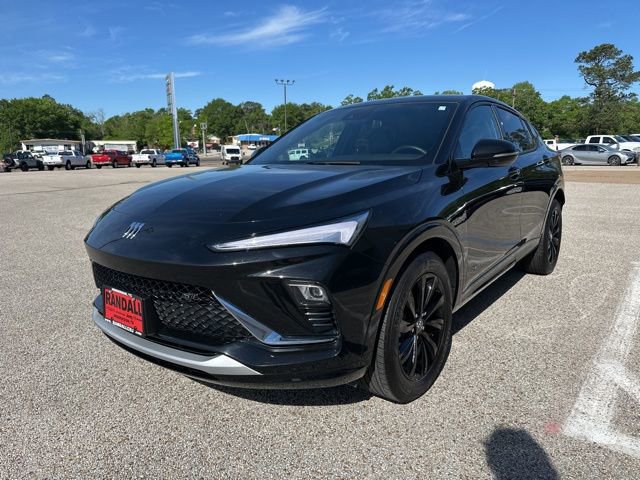 Used 2025 Buick Envista Sport Touring image 3