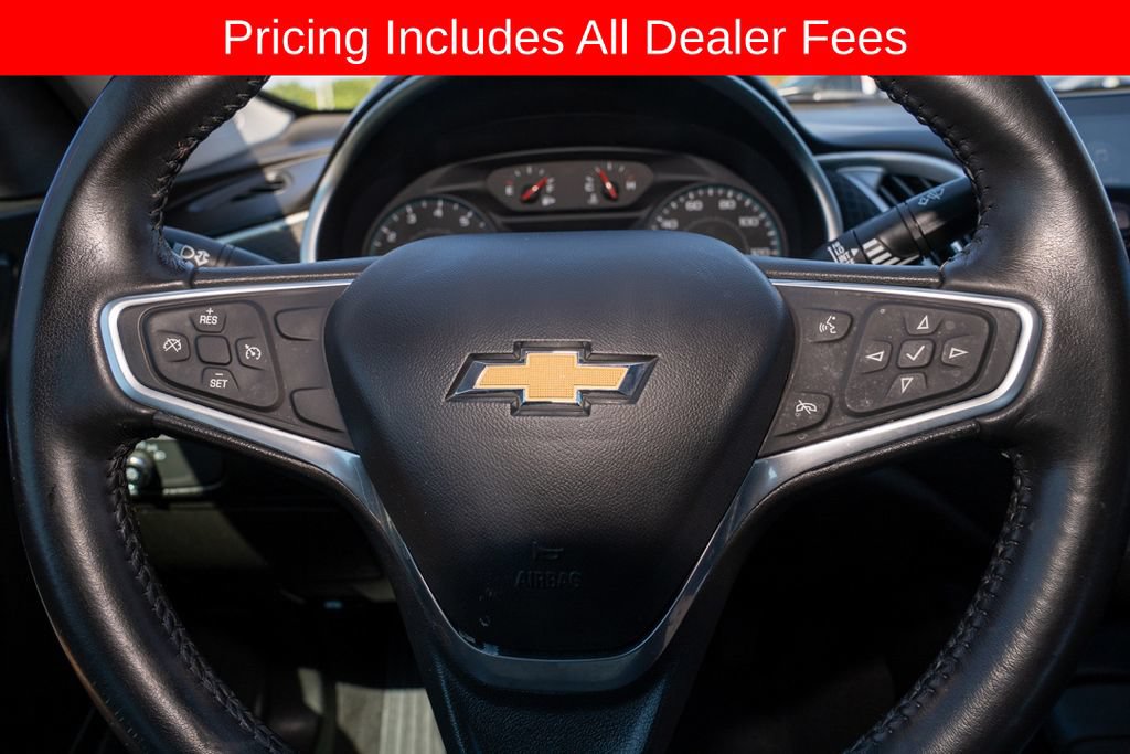 Used 2022 Chevrolet Malibu RS FWD image 17