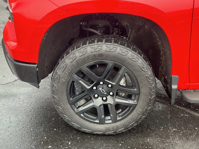 Used 2023 Chevrolet Silverado 1500 LT Trail Boss w/ LT Trail Boss Premium Package image 10