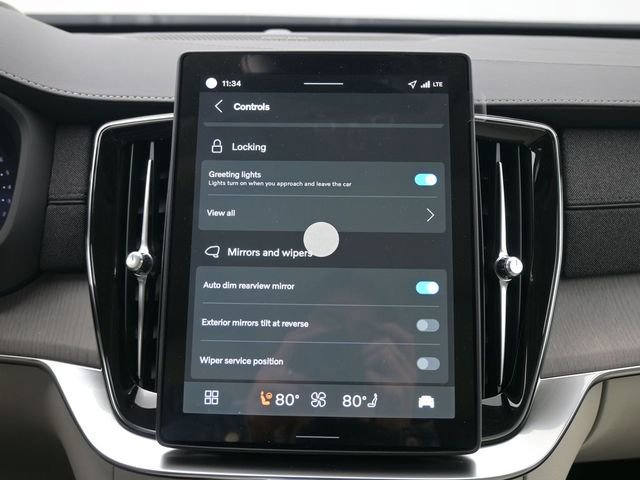 New 2026 Volvo XC90 B6 Ultra w/ Protection Package image 18