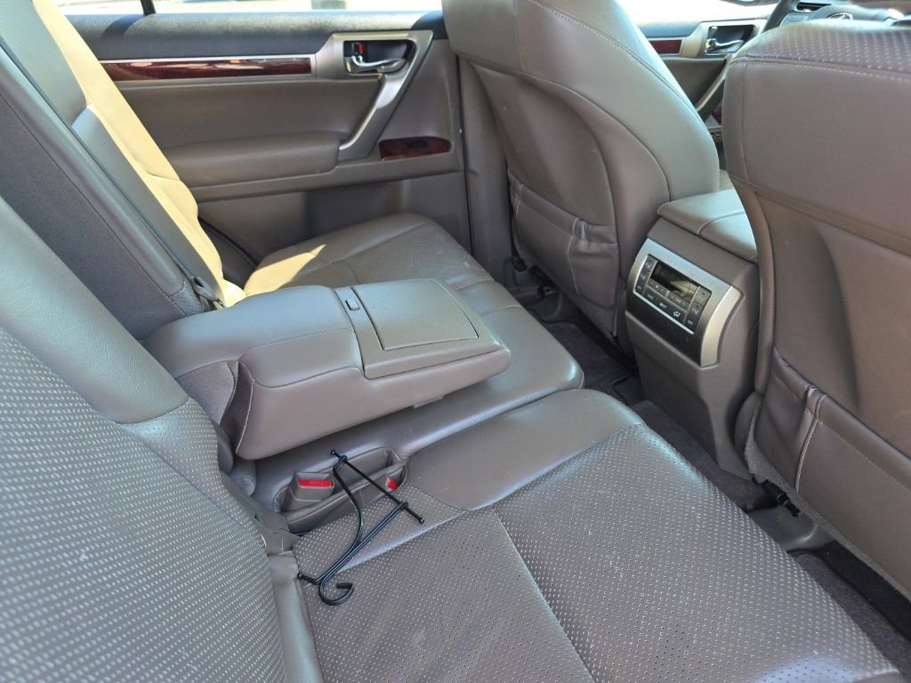 Used 2011 Lexus GX 460 w/ Comfort Plus Pkg image 19