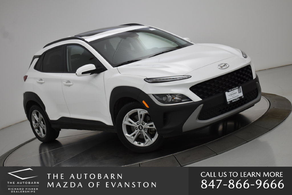 Used 2023 Hyundai Kona SEL w/ Convenience Package AWD/4WD image 2