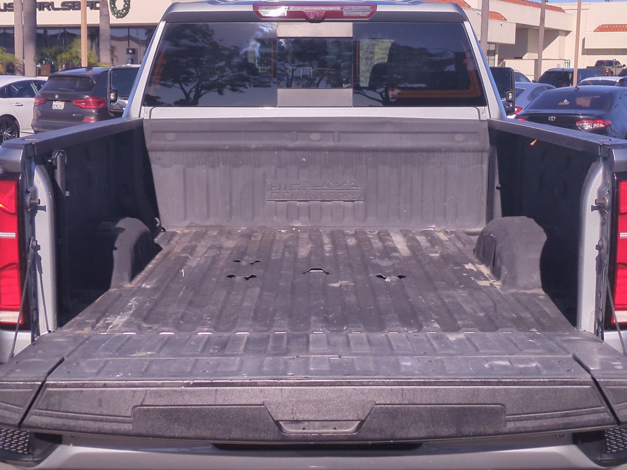 Used 2024 Chevrolet Silverado 2500 High Country w/ High Country Premium Package image 32