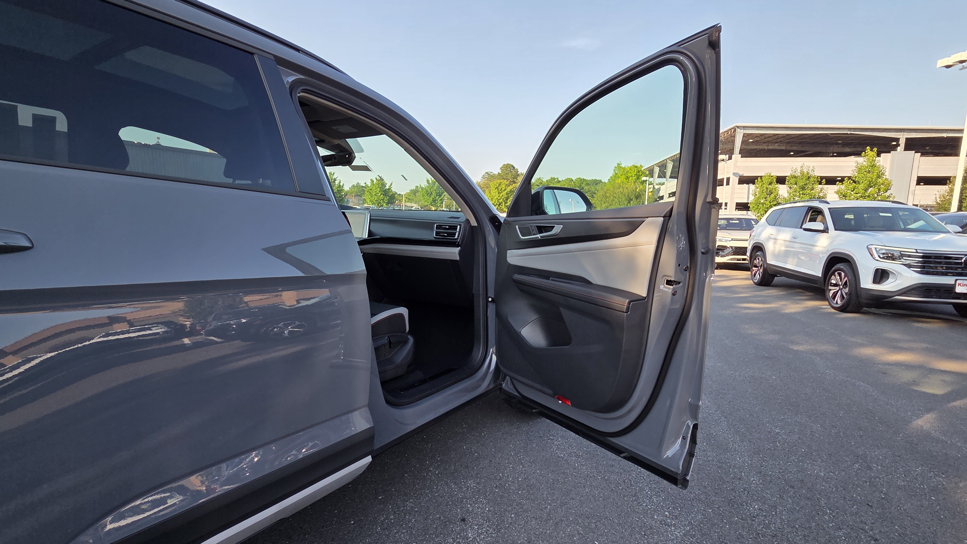 New 2026 Volkswagen Atlas Peak Edition AWD/4WD image 30